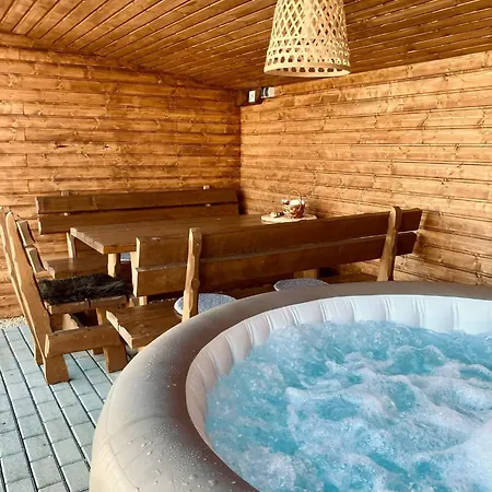 Füge Casa vacanze Magyarhertelend